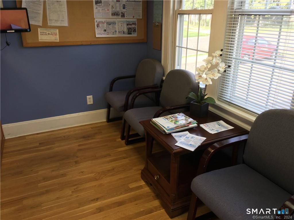 4942 Main Street Bridgeport CT 06606