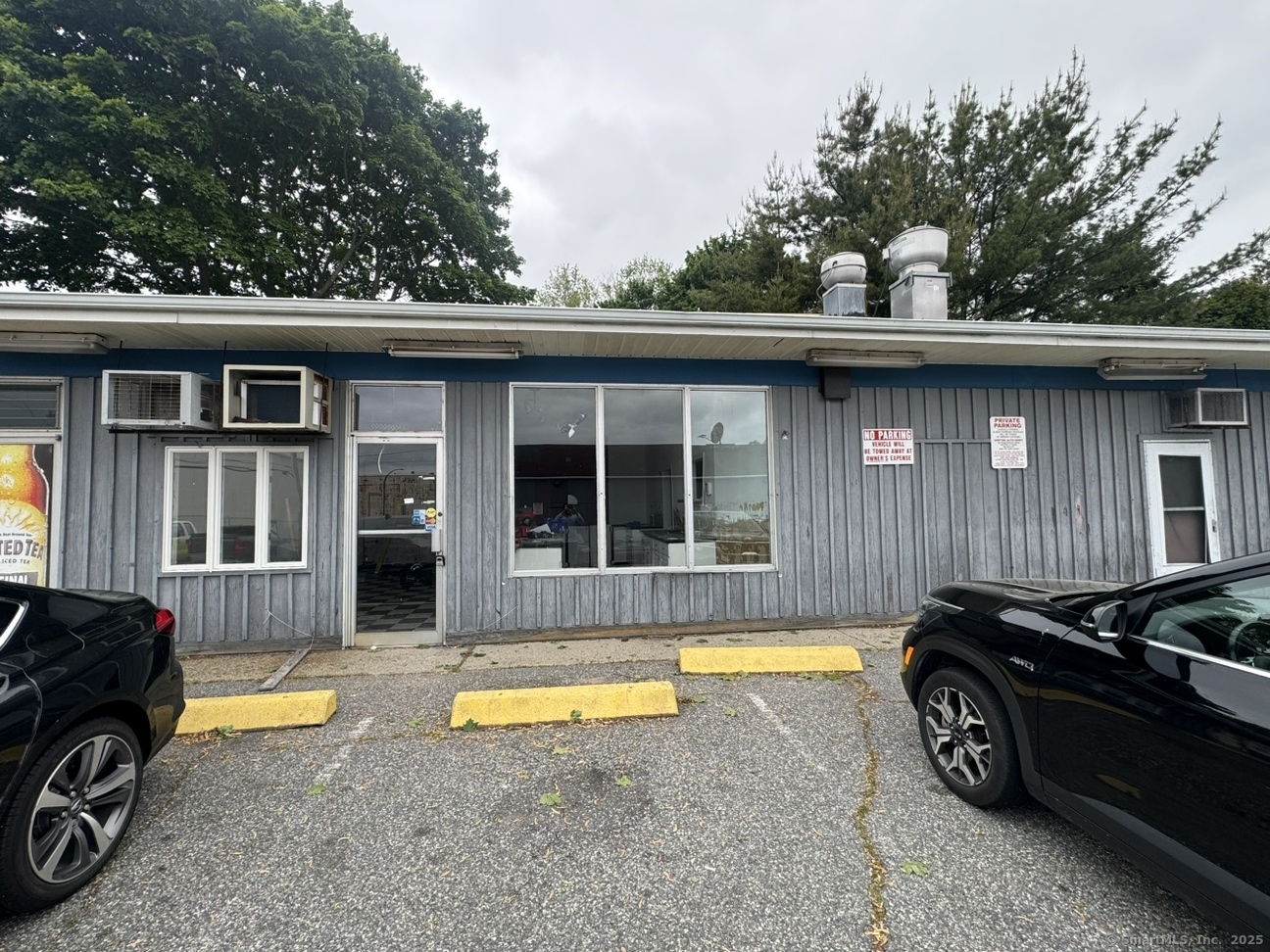 392 Eastern Point Road Groton CT 06340
