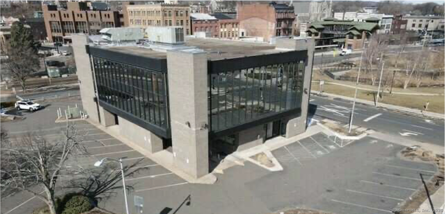 43 East Main Street Meriden CT 06450