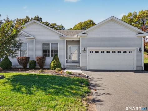 41 Pondview Circle Beacon Falls CT 06403