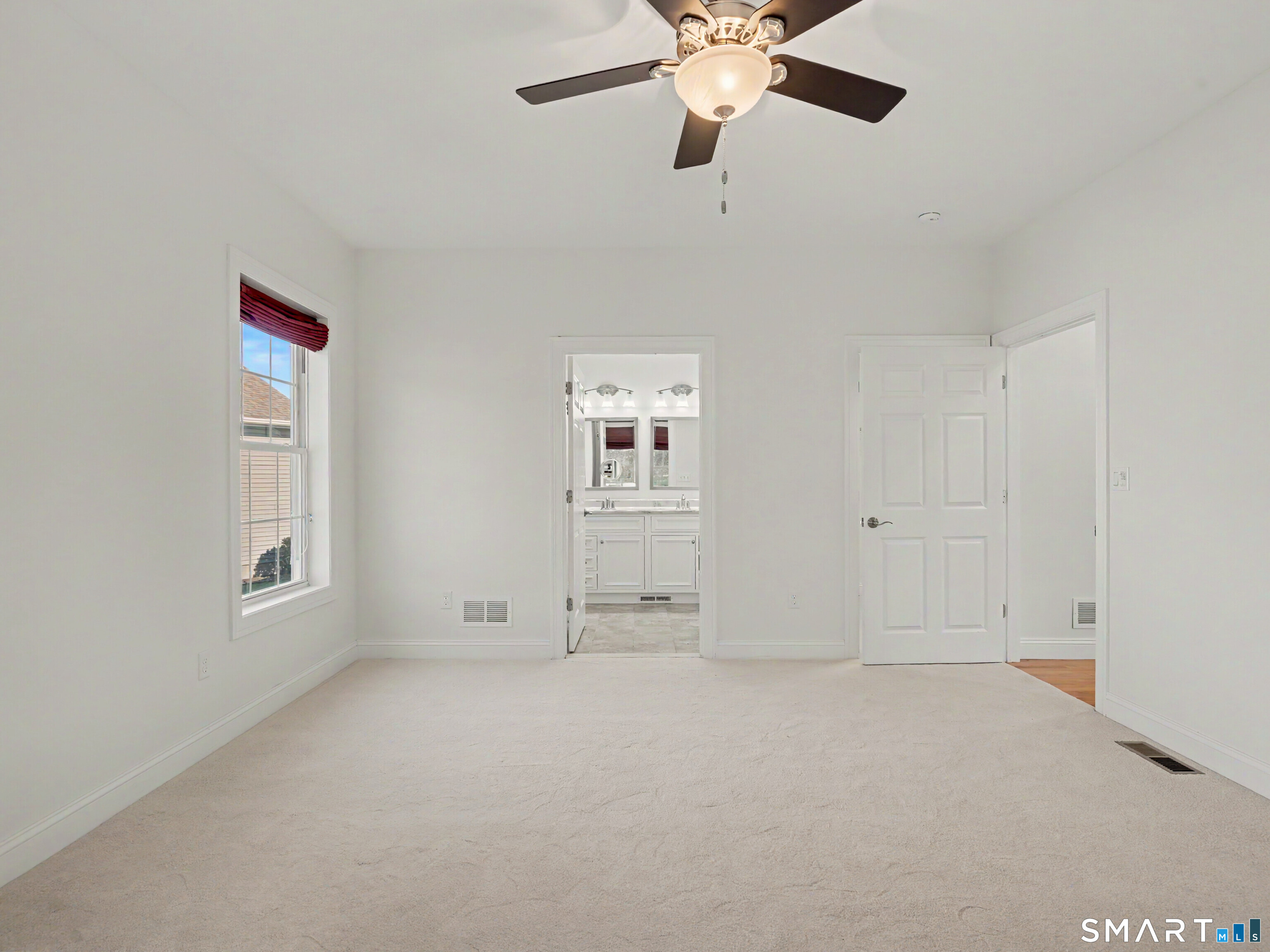 41 Pondview Circle Beacon Falls CT 06403