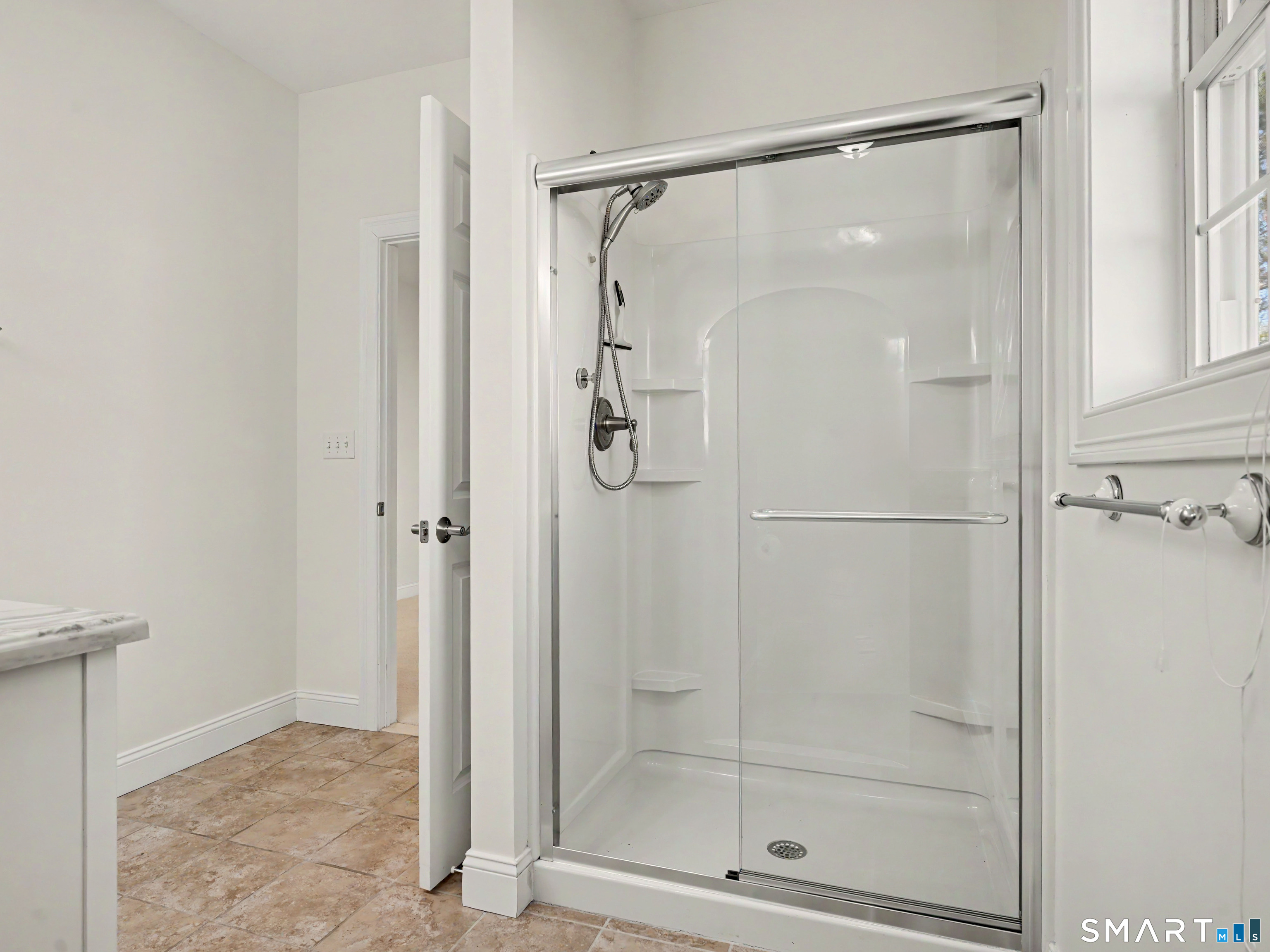 41 Pondview Circle Beacon Falls CT 06403