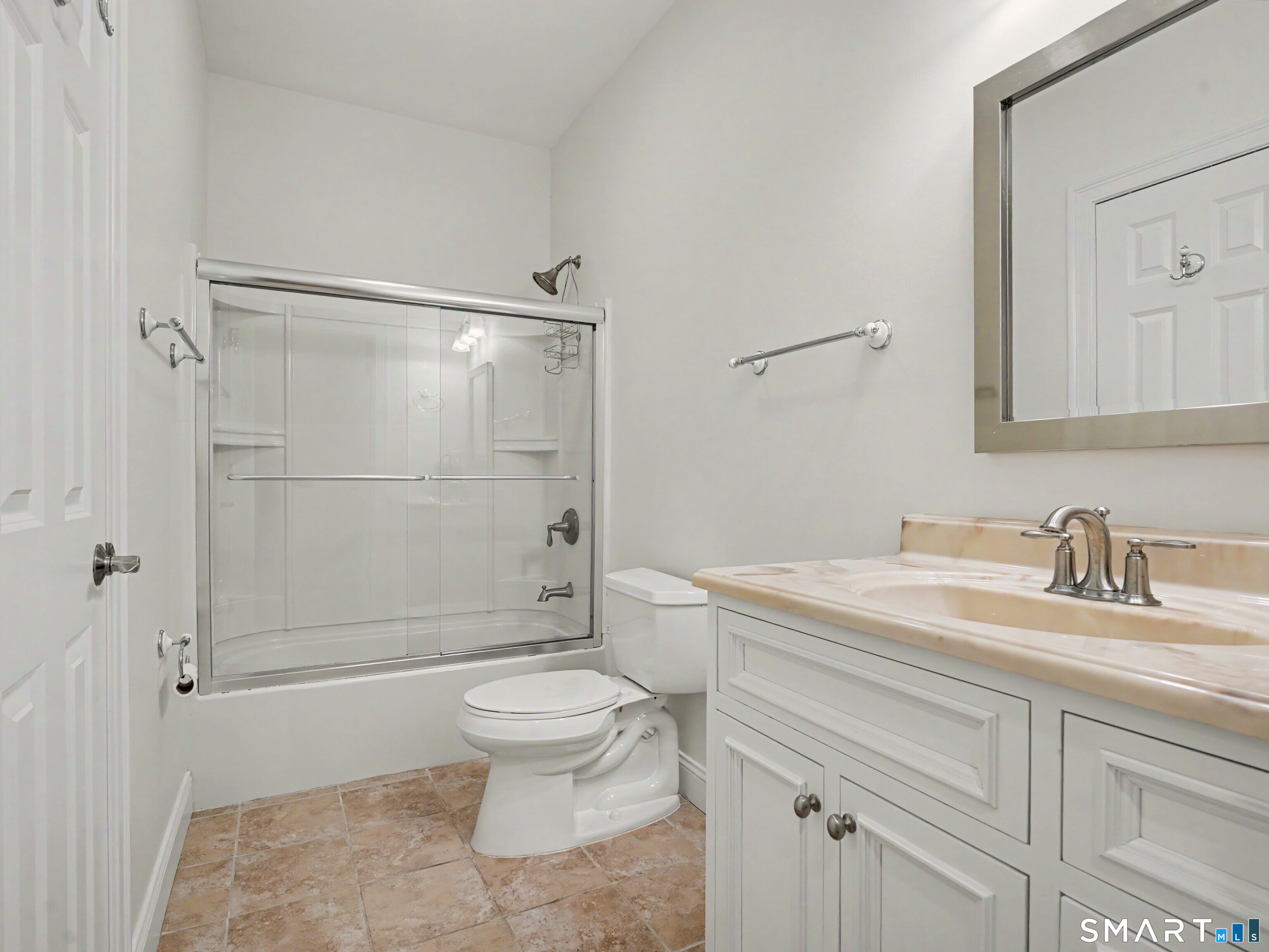 41 Pondview Circle Beacon Falls CT 06403