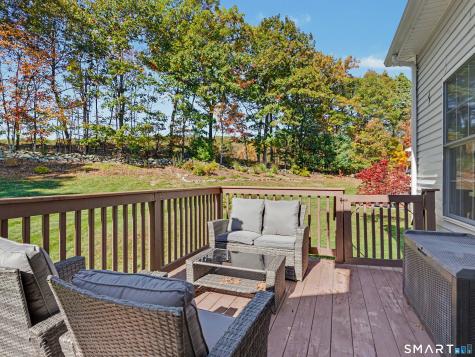 41 Pondview Circle Beacon Falls CT 06403