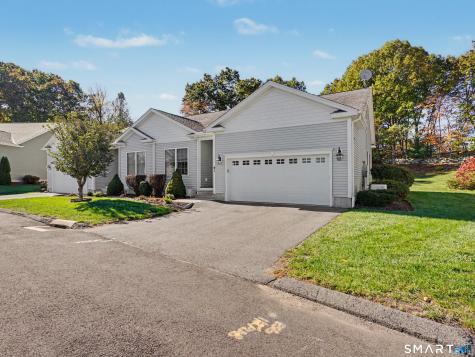 41 Pondview Circle Beacon Falls CT 06403