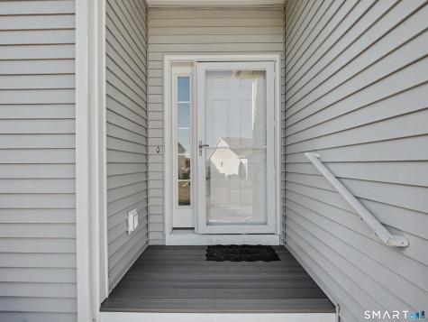 41 Pondview Circle Beacon Falls CT 06403