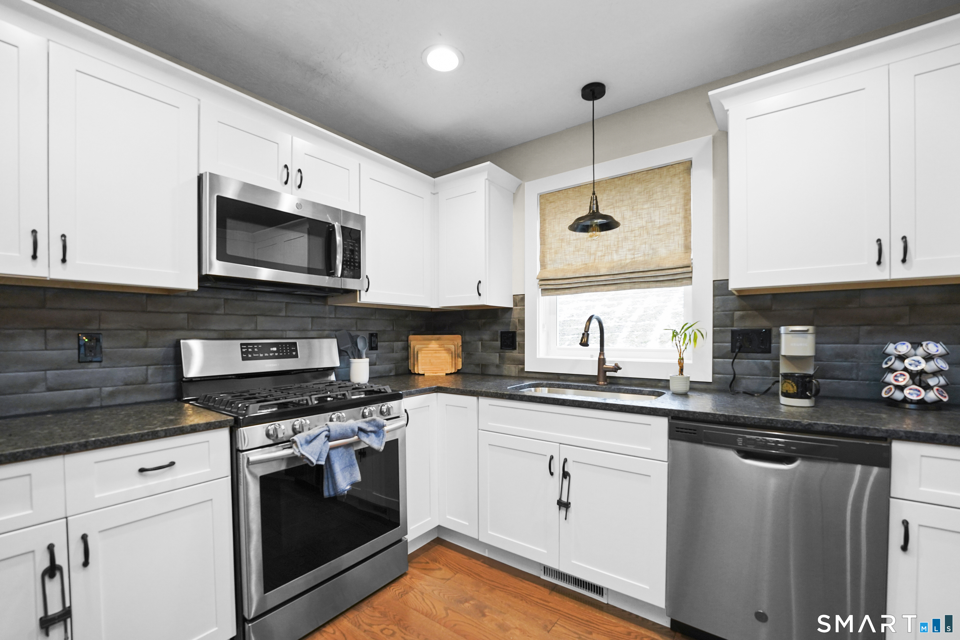 42 Chapman Chase Windsor Locks CT 06096