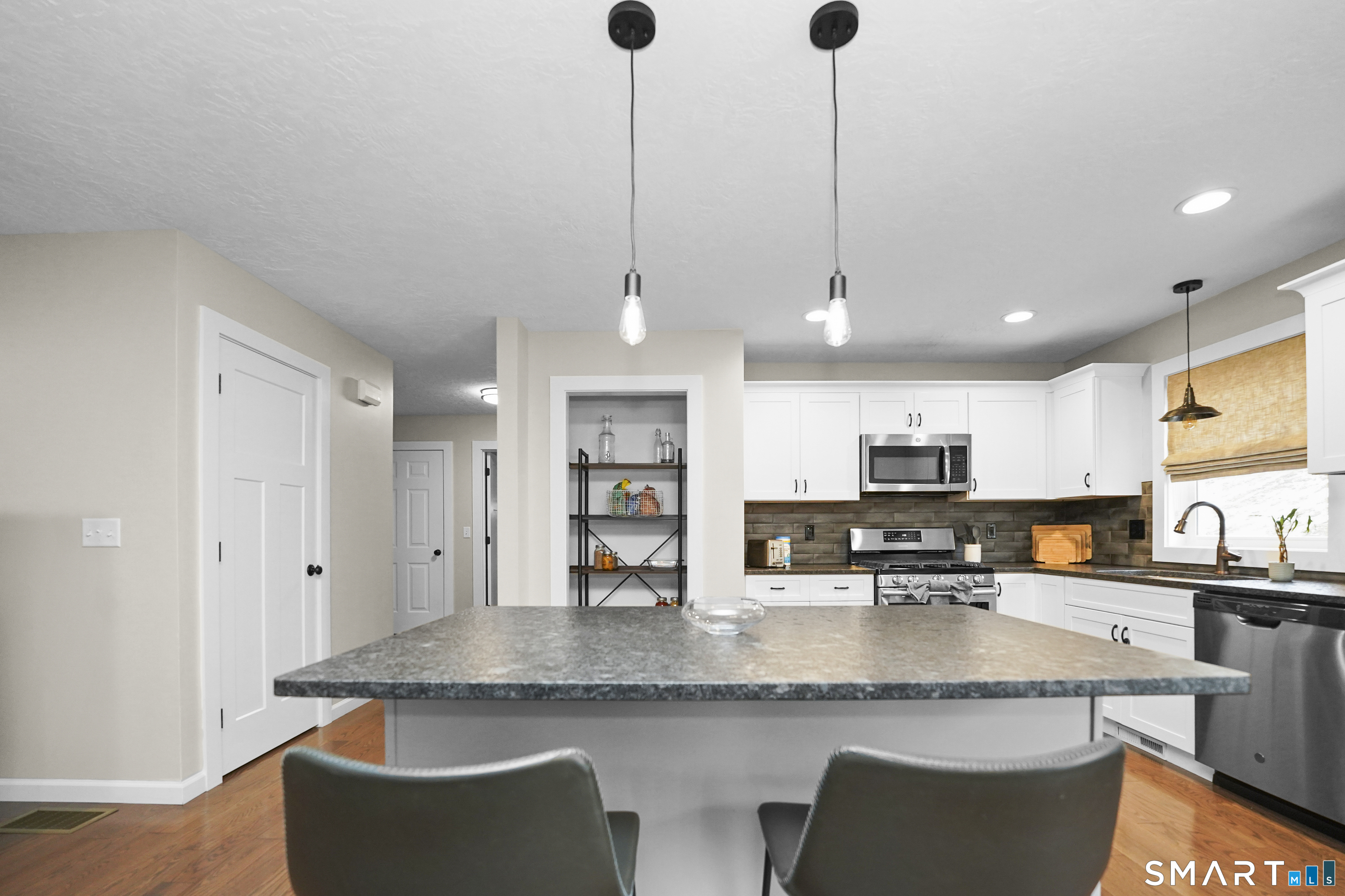 42 Chapman Chase Windsor Locks CT 06096