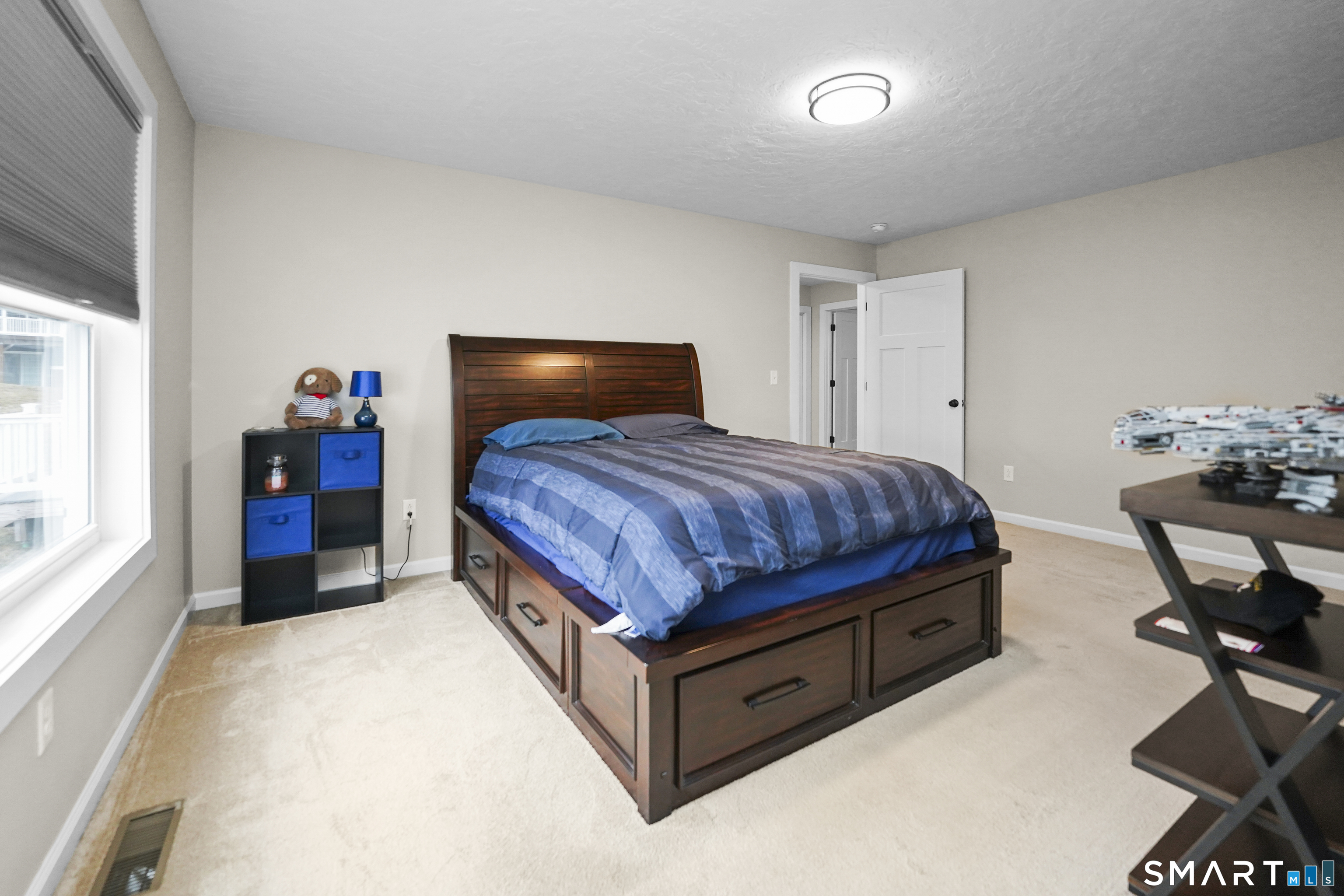 42 Chapman Chase Windsor Locks CT 06096