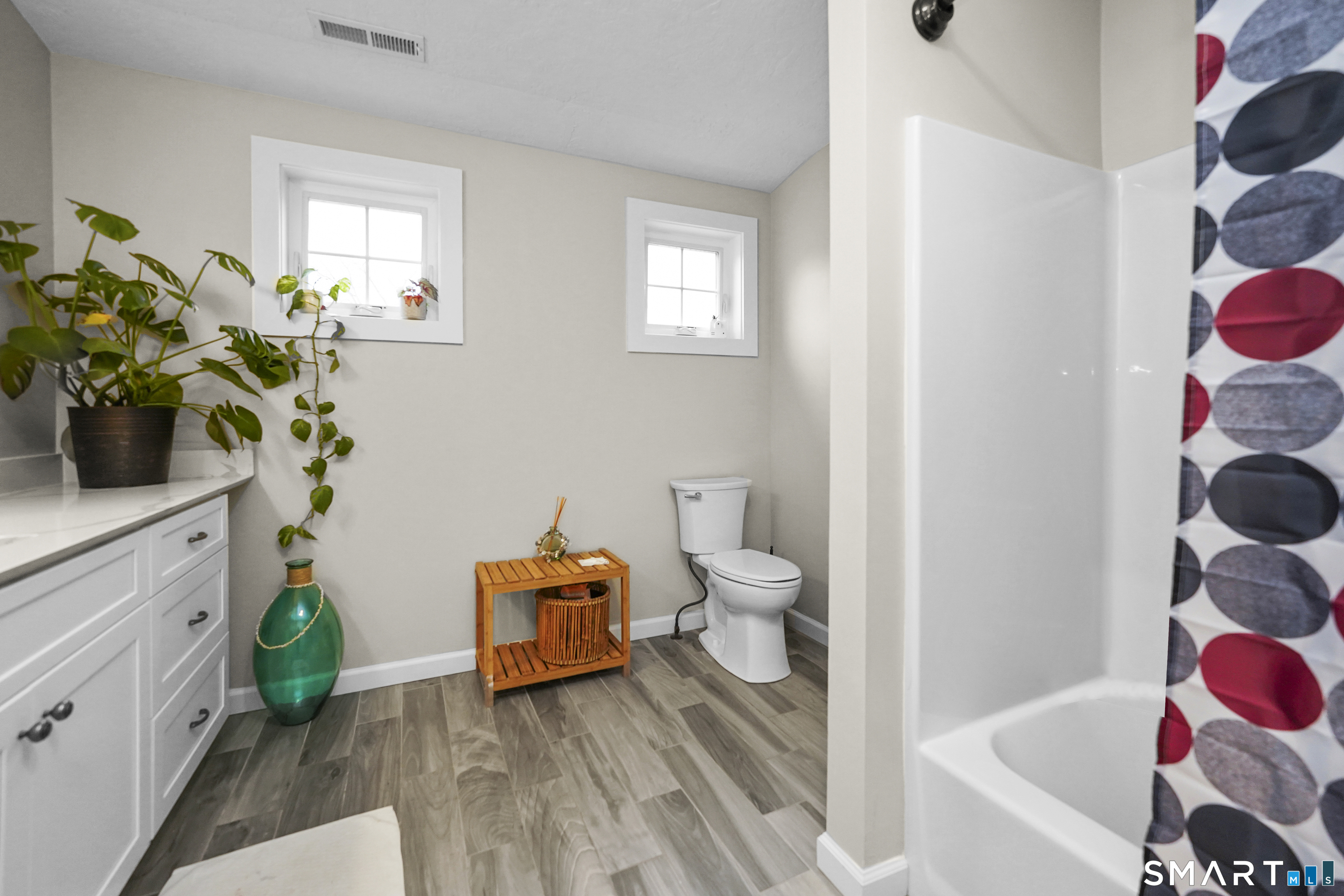 42 Chapman Chase Windsor Locks CT 06096