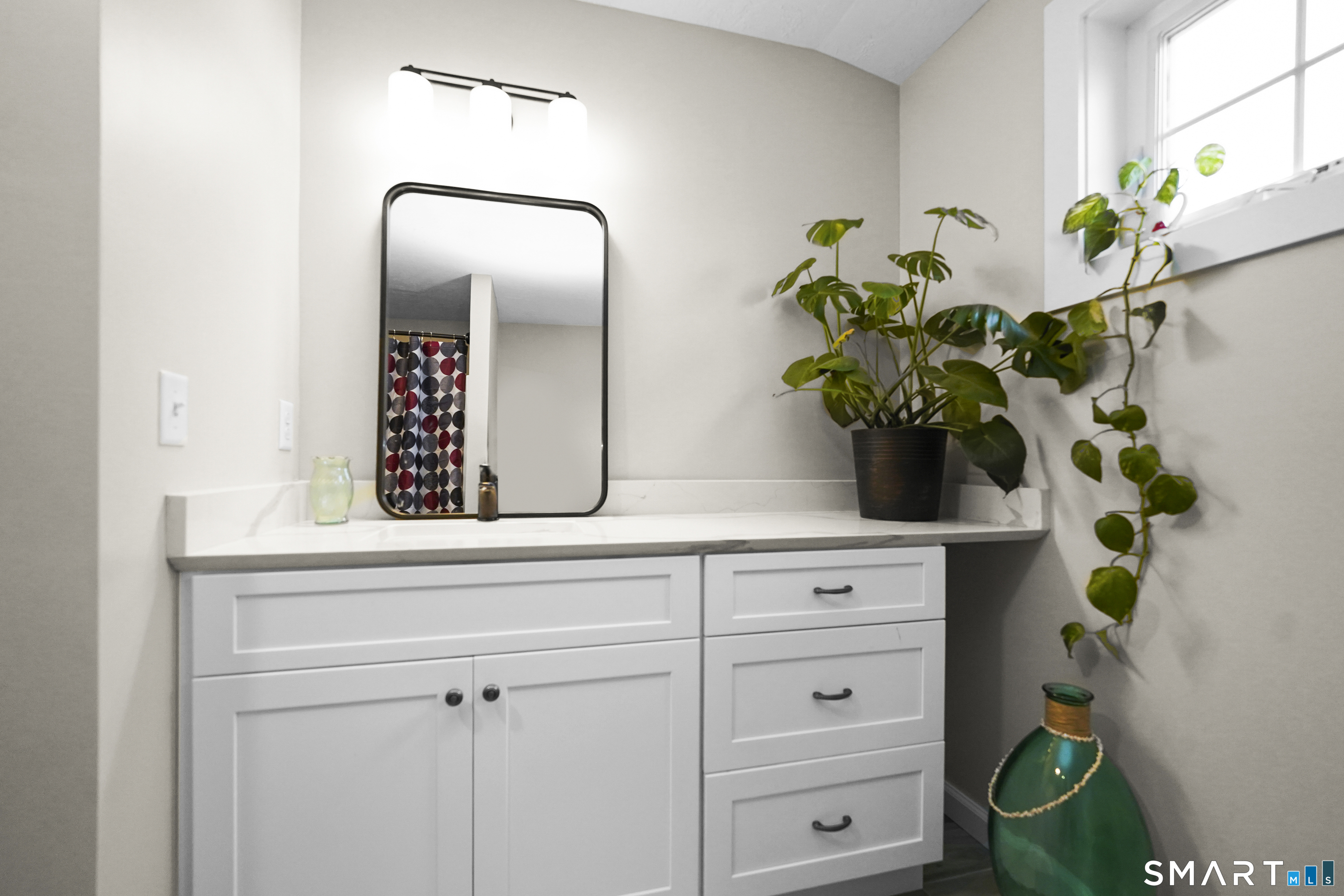 42 Chapman Chase Windsor Locks CT 06096