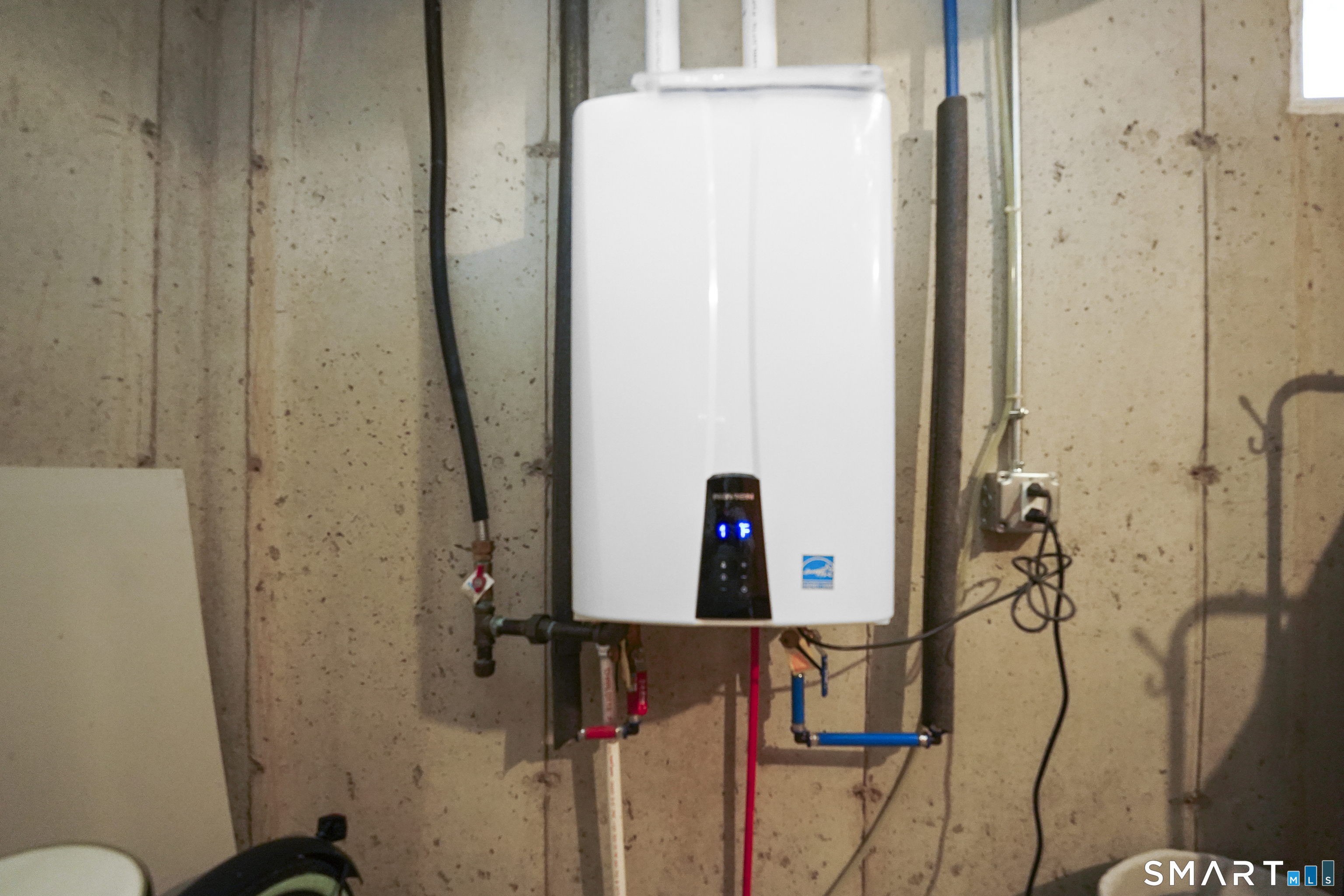 42 Chapman Chase Windsor Locks CT 06096