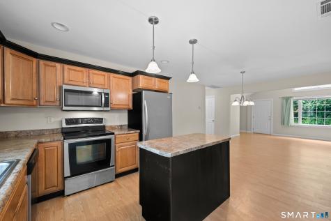 9 River Walk Drive Brooklyn CT 06234