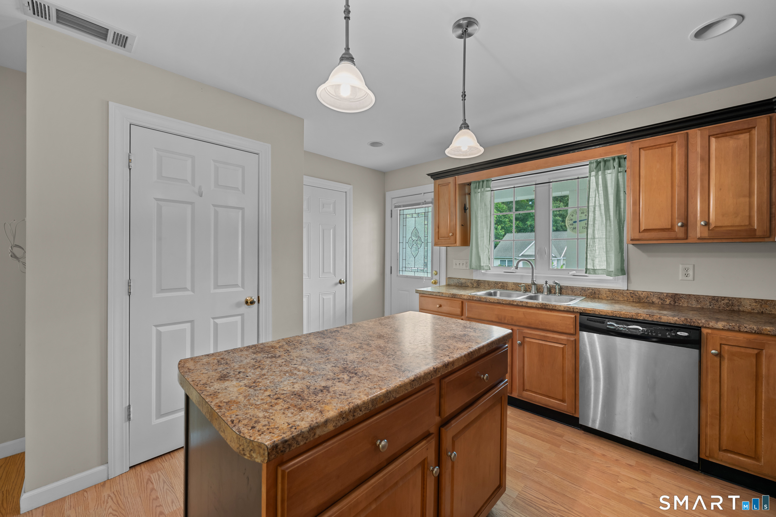 9 River Walk Drive Brooklyn CT 06234