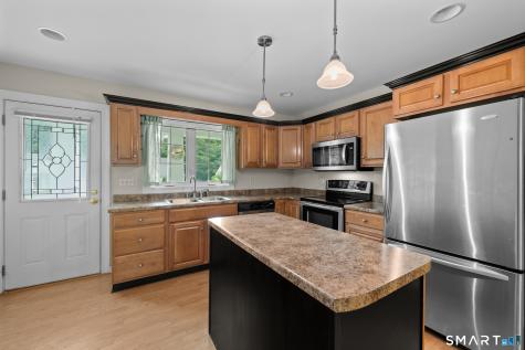 9 River Walk Drive Brooklyn CT 06234