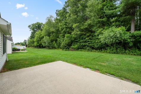 9 River Walk Drive Brooklyn CT 06234