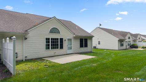 9 River Walk Drive Brooklyn CT 06234