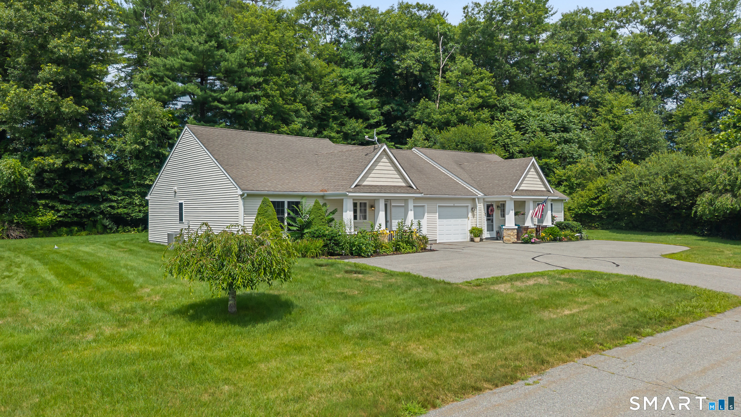 9 River Walk Drive Brooklyn CT 06234