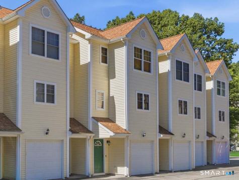 527 West Thames Street Norwich CT 06360
