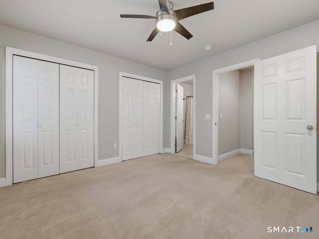 527 West Thames Street Norwich CT 06360