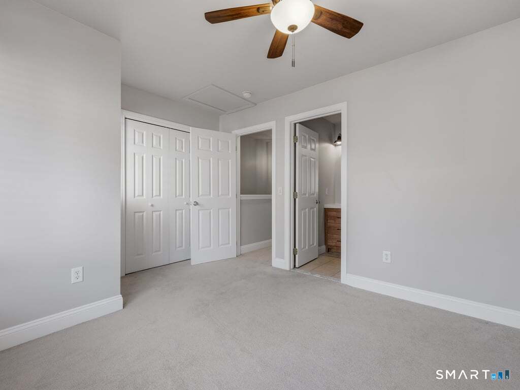 527 West Thames Street Norwich CT 06360