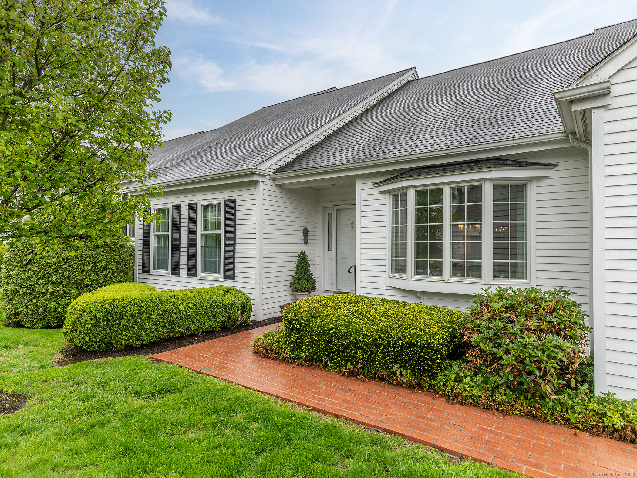 8 Dickinson Court Litchfield CT 06759