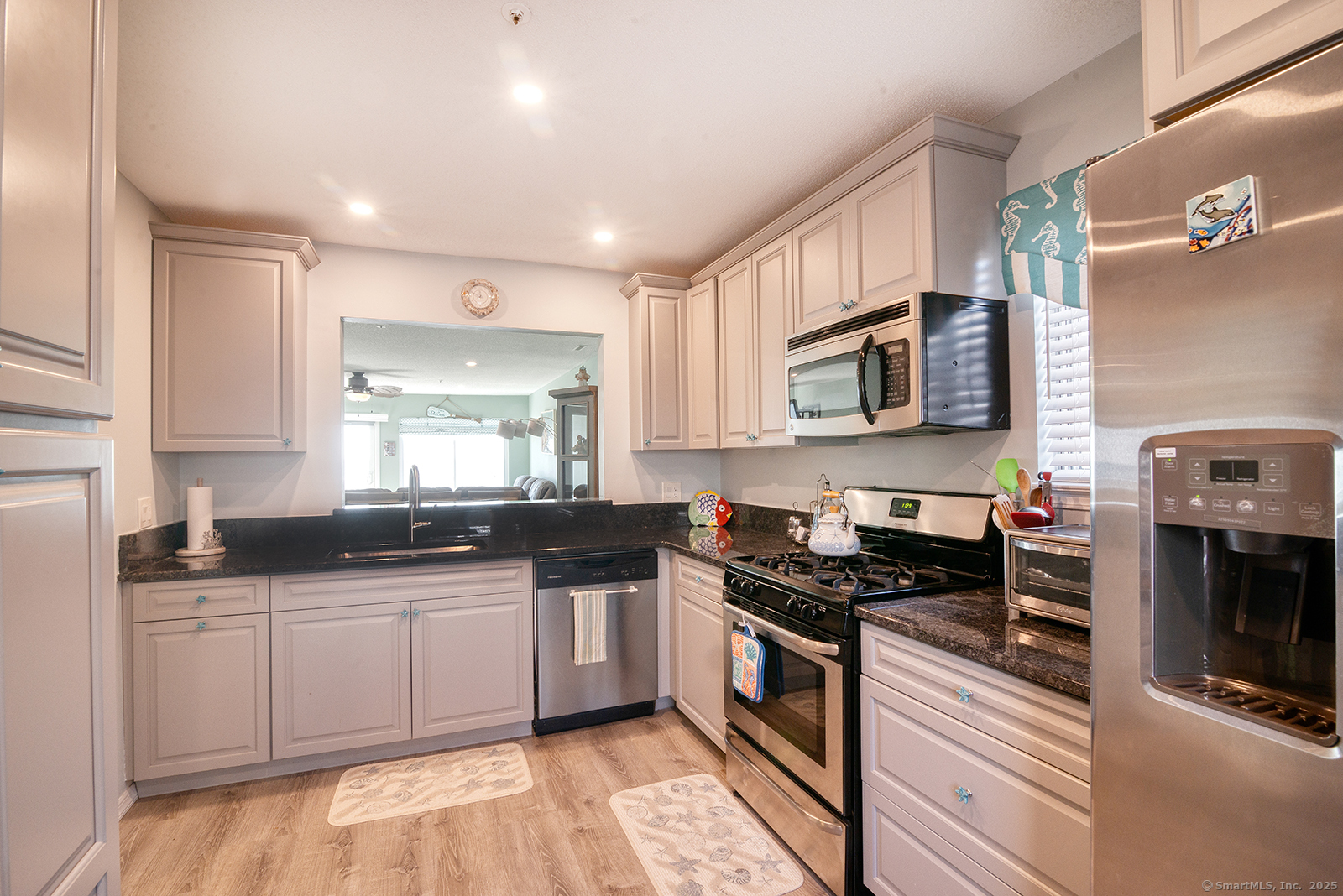 1 Mansfield Grove Road East Haven CT 06512