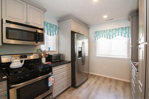 1 Mansfield Grove Road East Haven CT 06512