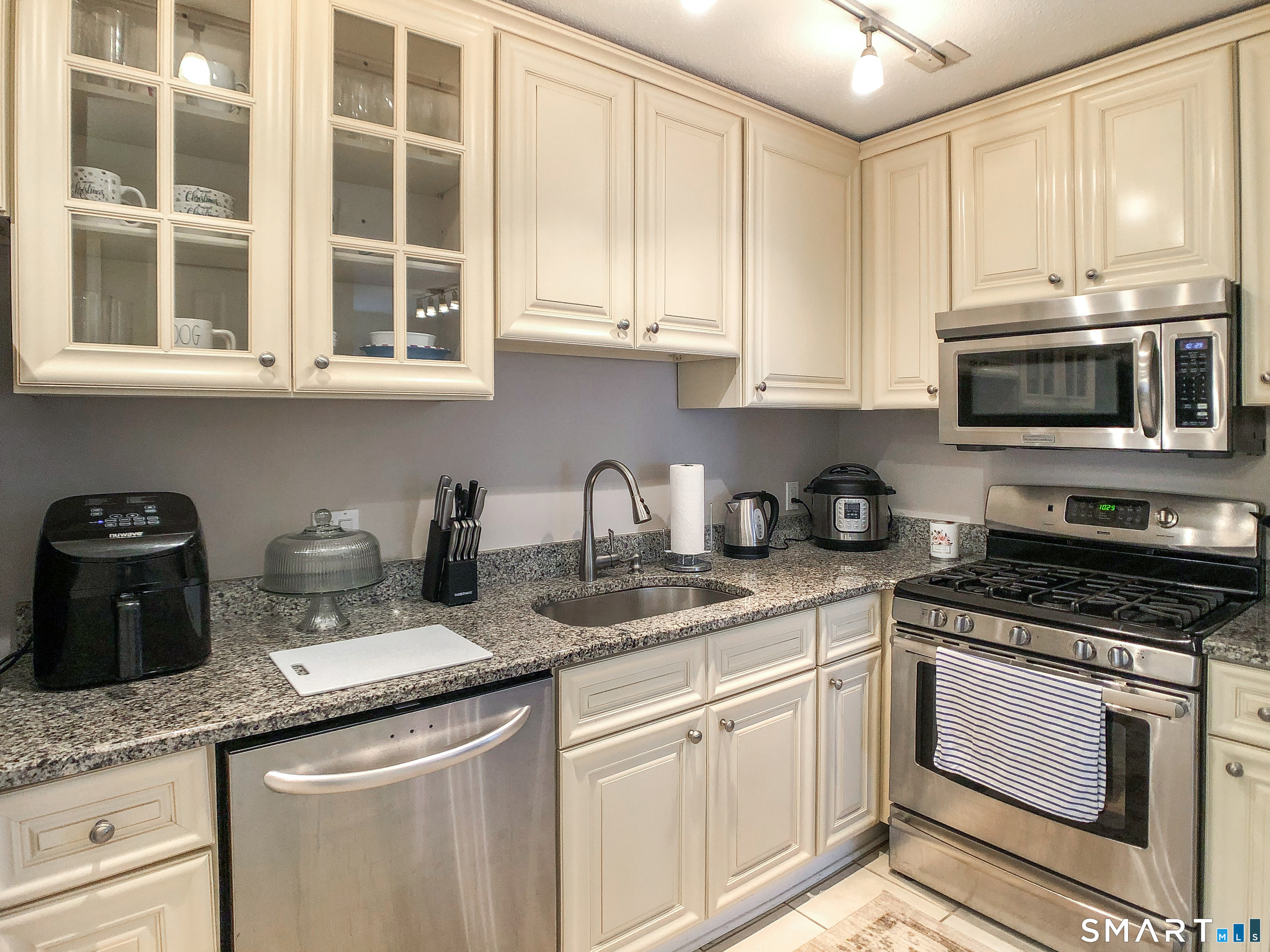 1 Glenrock Street Norwalk CT 06850