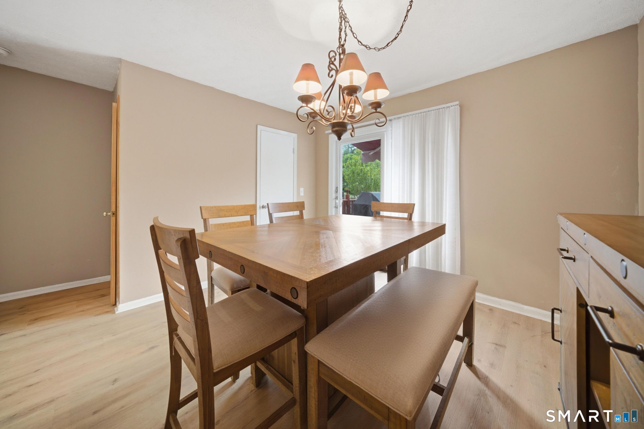 11 Lakeside Drive Bristol CT 06010
