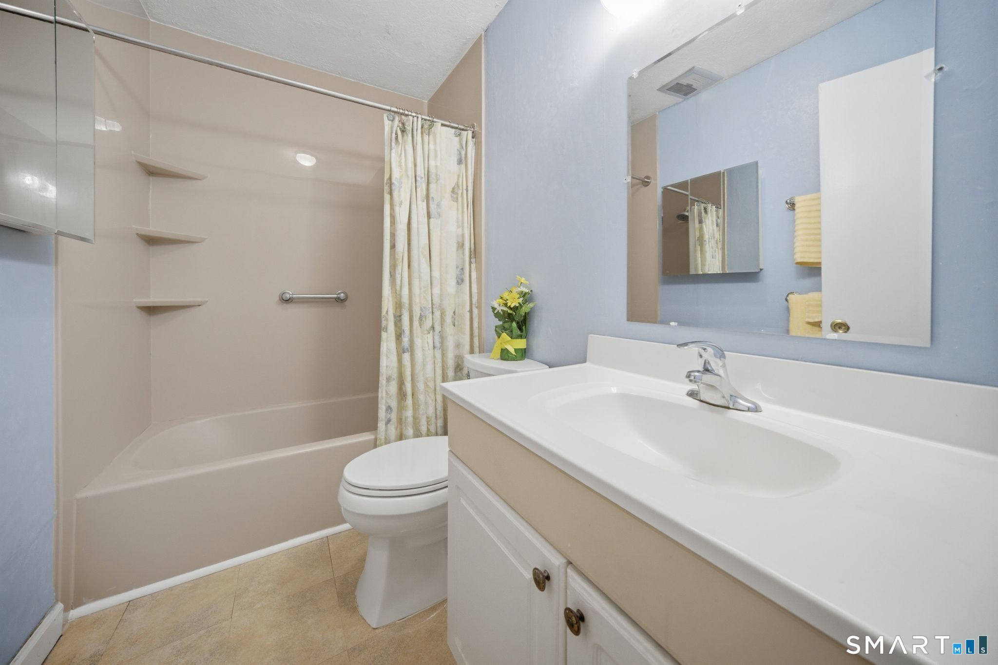 11 Lakeside Drive Bristol CT 06010