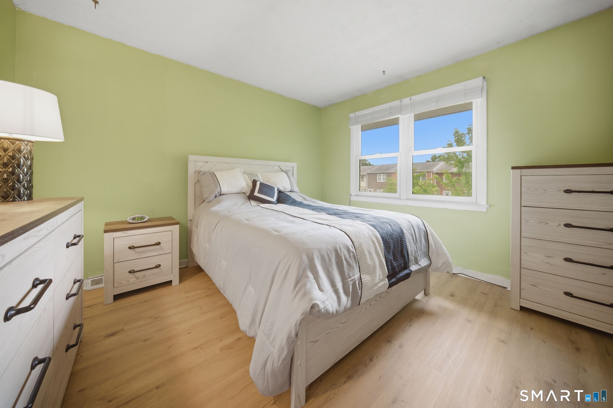 11 Lakeside Drive Bristol CT 06010