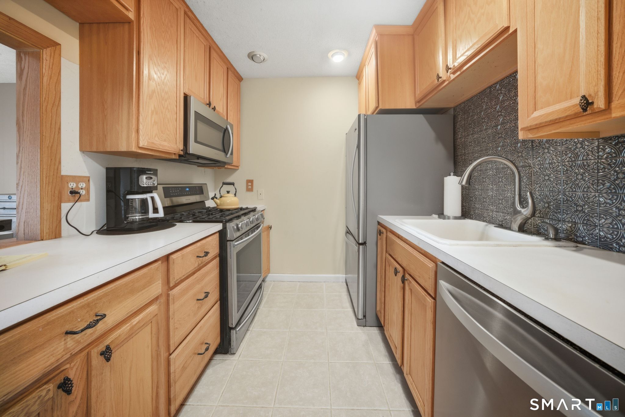 11 Lakeside Drive Bristol CT 06010