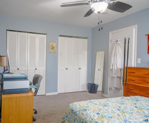 233 Shagbark Drive Derby CT 06418