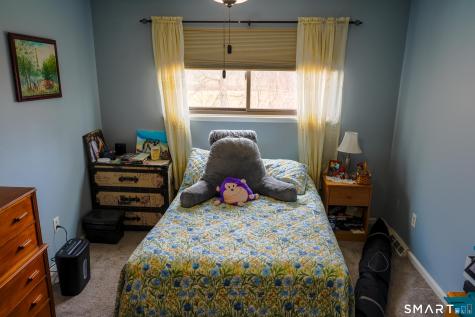 233 Shagbark Drive Derby CT 06418