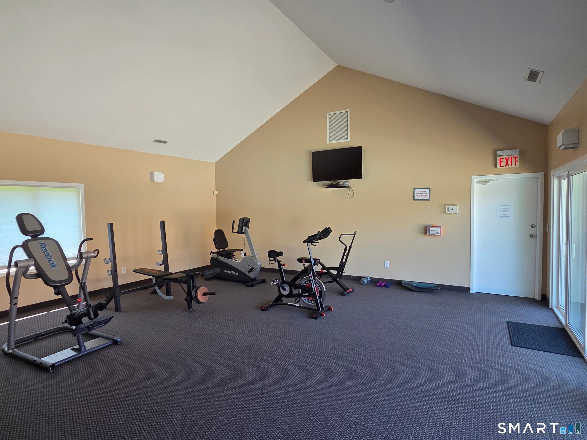 64 Montoya Drive Branford CT 06405