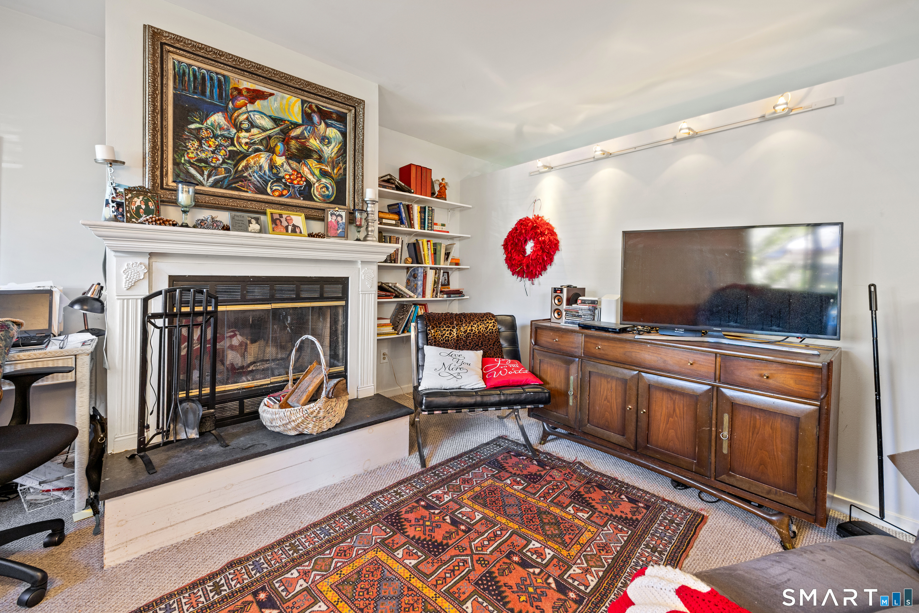 64 Montoya Drive Branford CT 06405