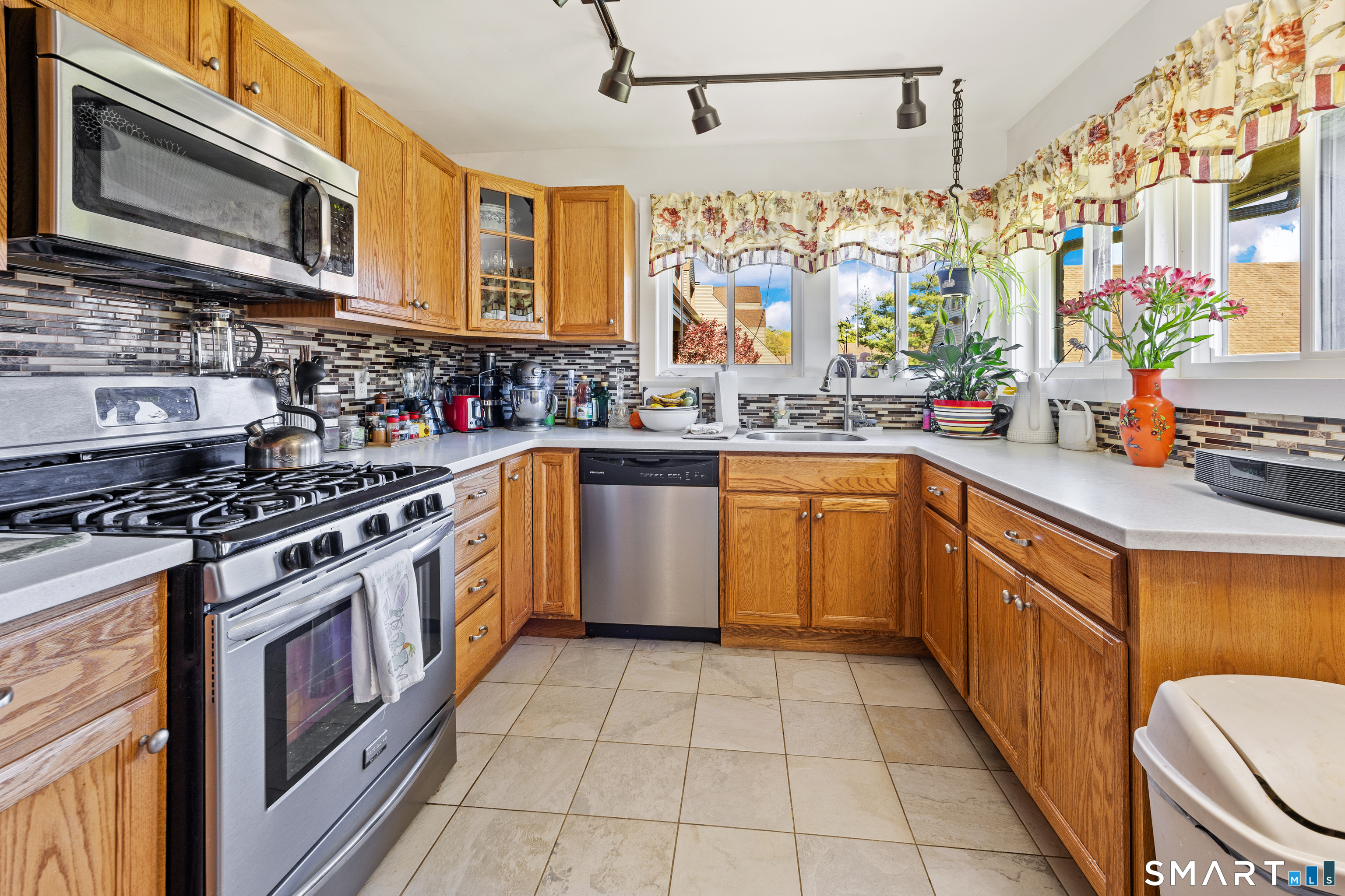 64 Montoya Drive Branford CT 06405