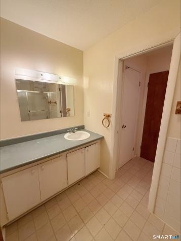 7 Woodland Avenue Bloomfield CT 06002