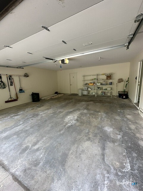 18 Heritage Crest Southbury CT 06488
