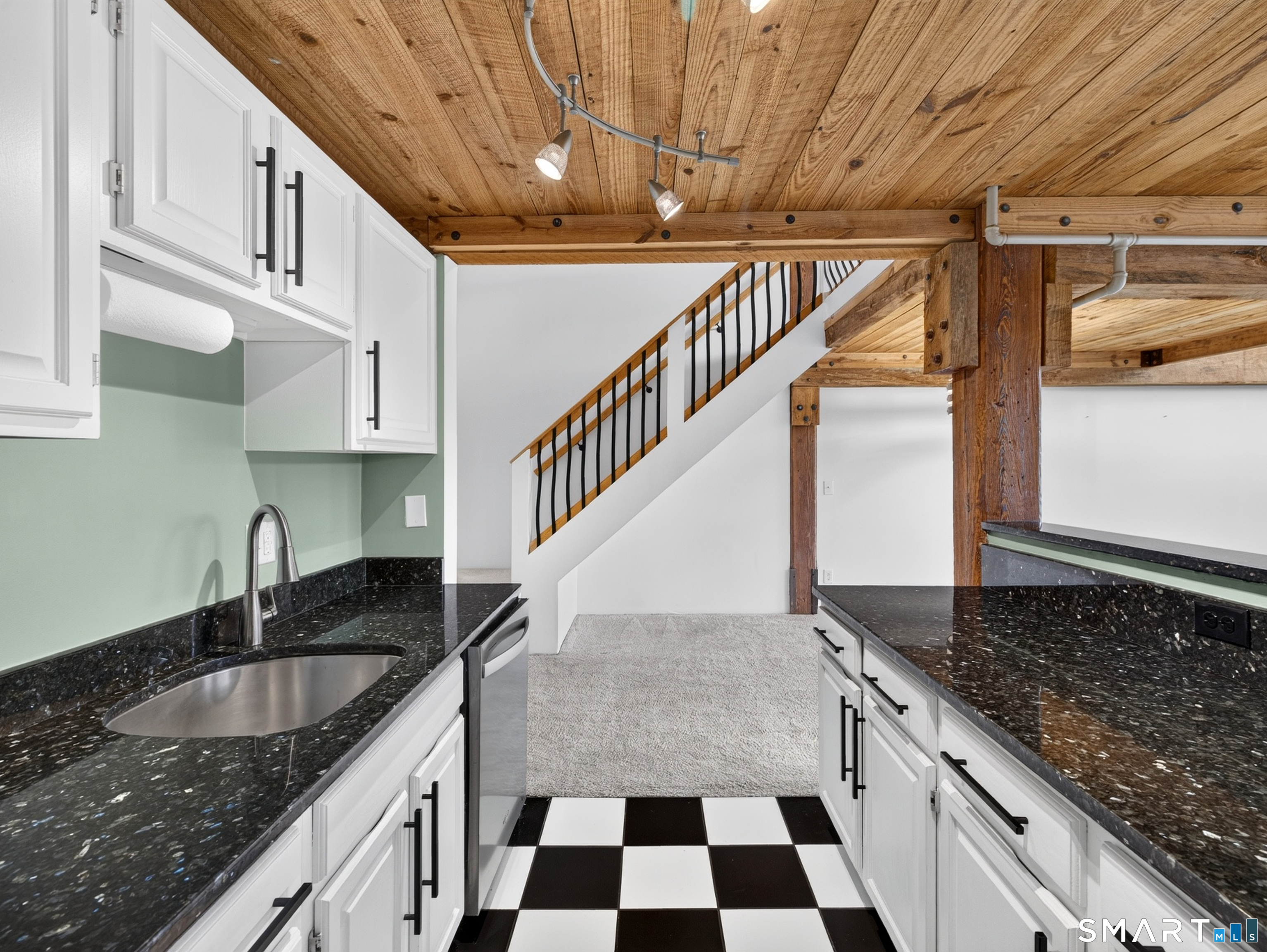 68 Thermos Avenue Norwich CT 06360