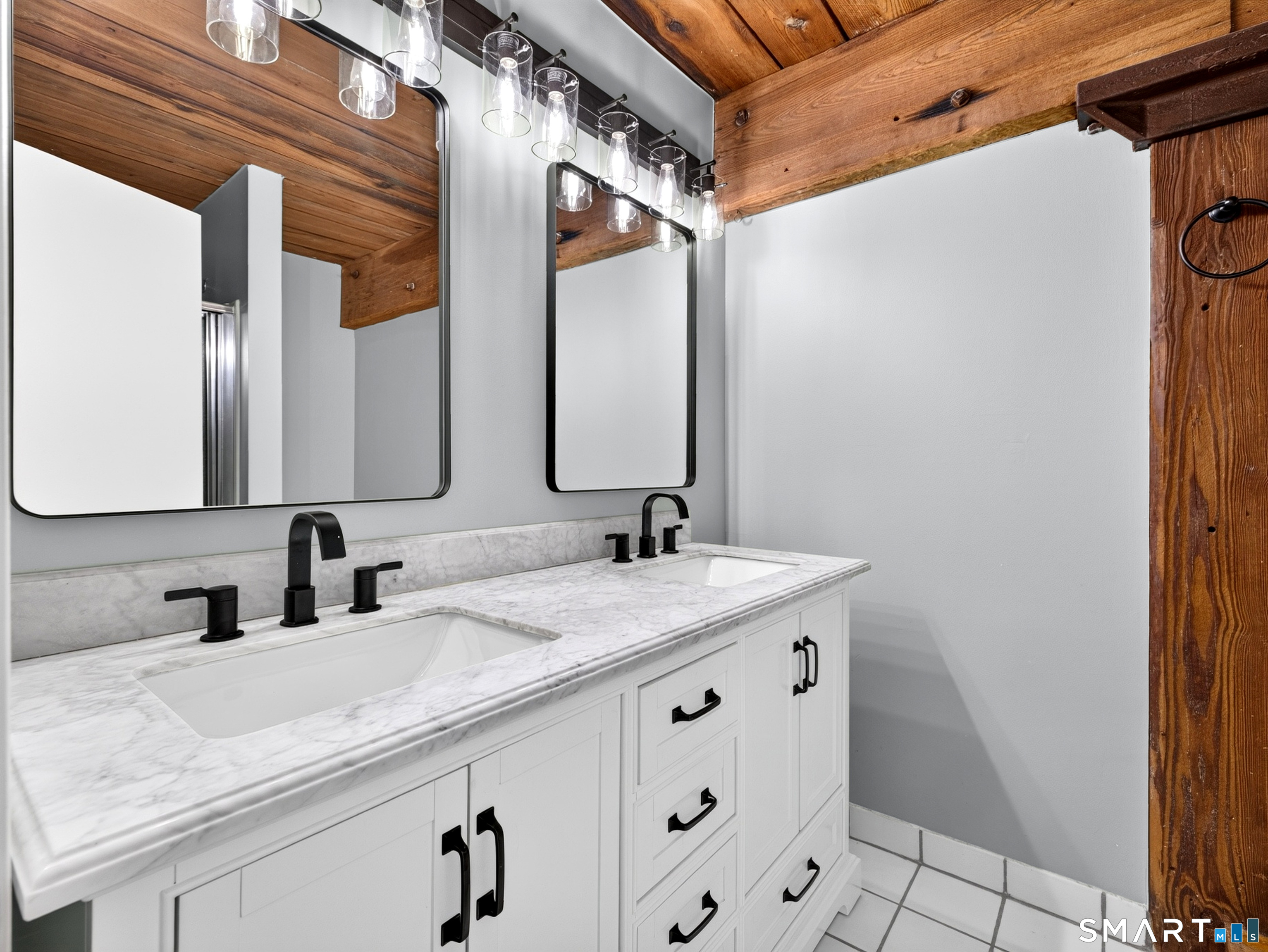 68 Thermos Avenue Norwich CT 06360