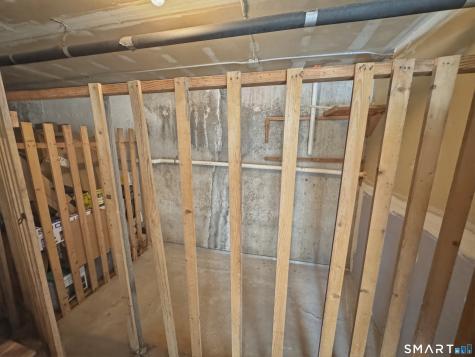 1634 Farmington Avenue Farmington CT 06085