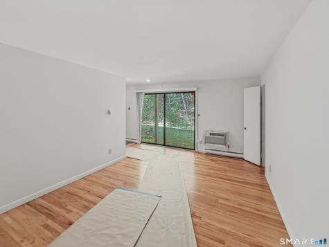 1634 Farmington Avenue Farmington CT 06085
