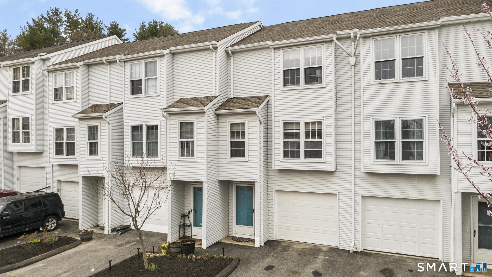 64 Deerwood Lane Waterbury CT 06704