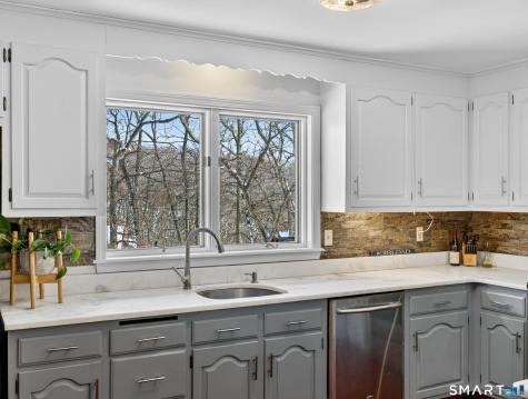 97 West Main Street East Lyme CT 06357