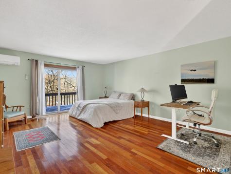 97 West Main Street East Lyme CT 06357