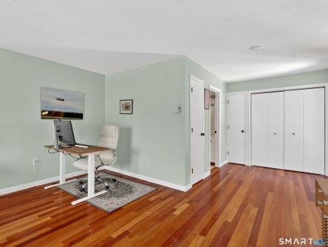 97 West Main Street East Lyme CT 06357