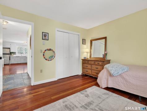 97 West Main Street East Lyme CT 06357