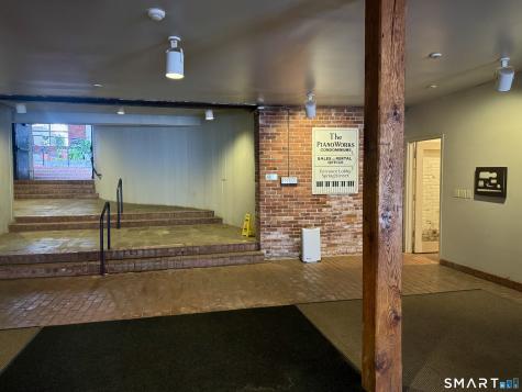 92 Main Street Deep River CT 06417